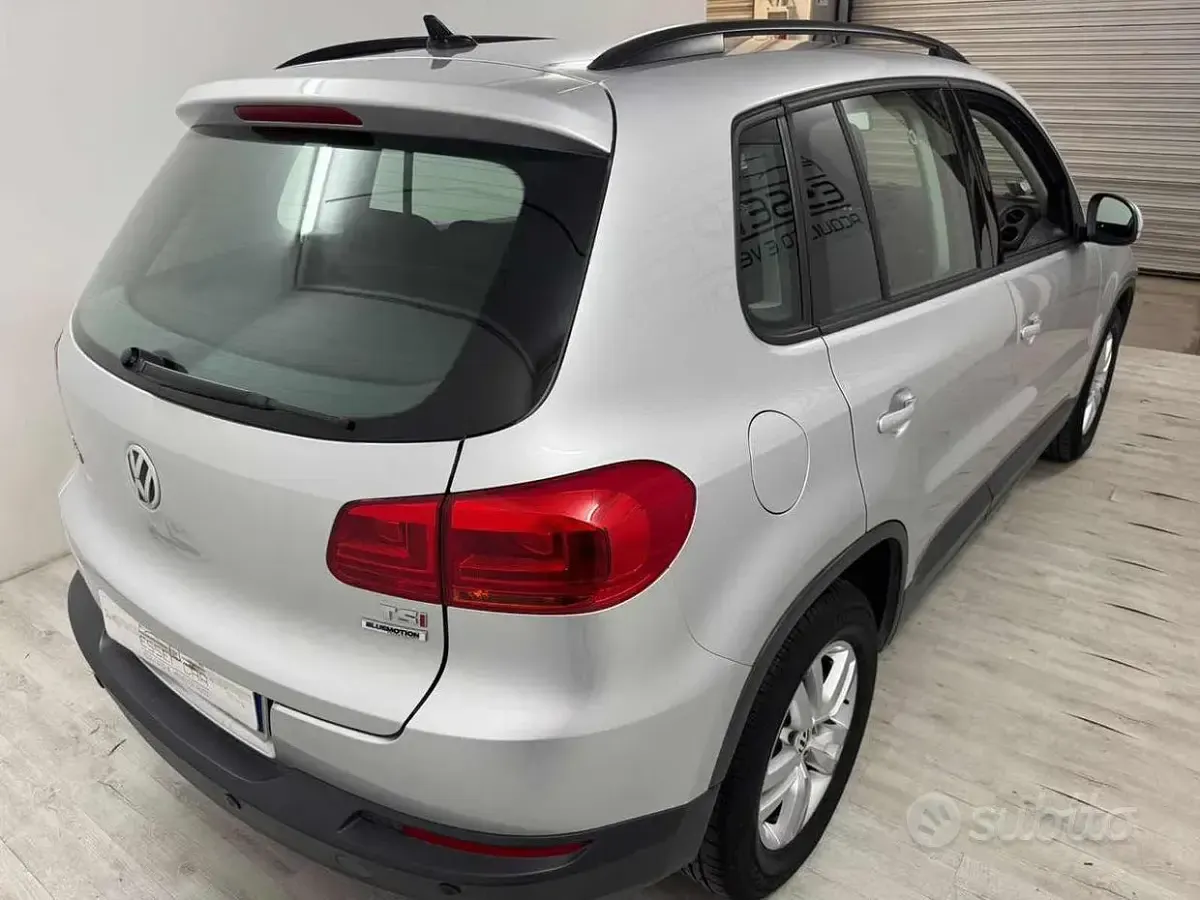 Usata VW Tiguan Trendline 122 CV (89 kW) 2014 Grigio SUV