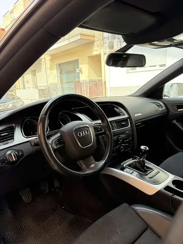 Usata Audi A5 Sportback Ambiente 170 CV (125 kW) 2010 Utilitaria
