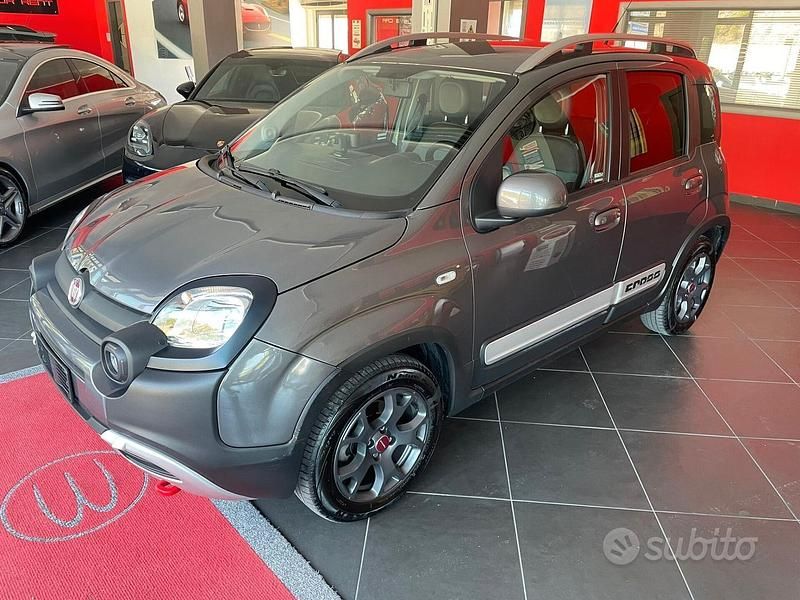 Usata Fiat Panda Cross Cross 69 CV (50 kW) 2019 Grigio Utilitaria