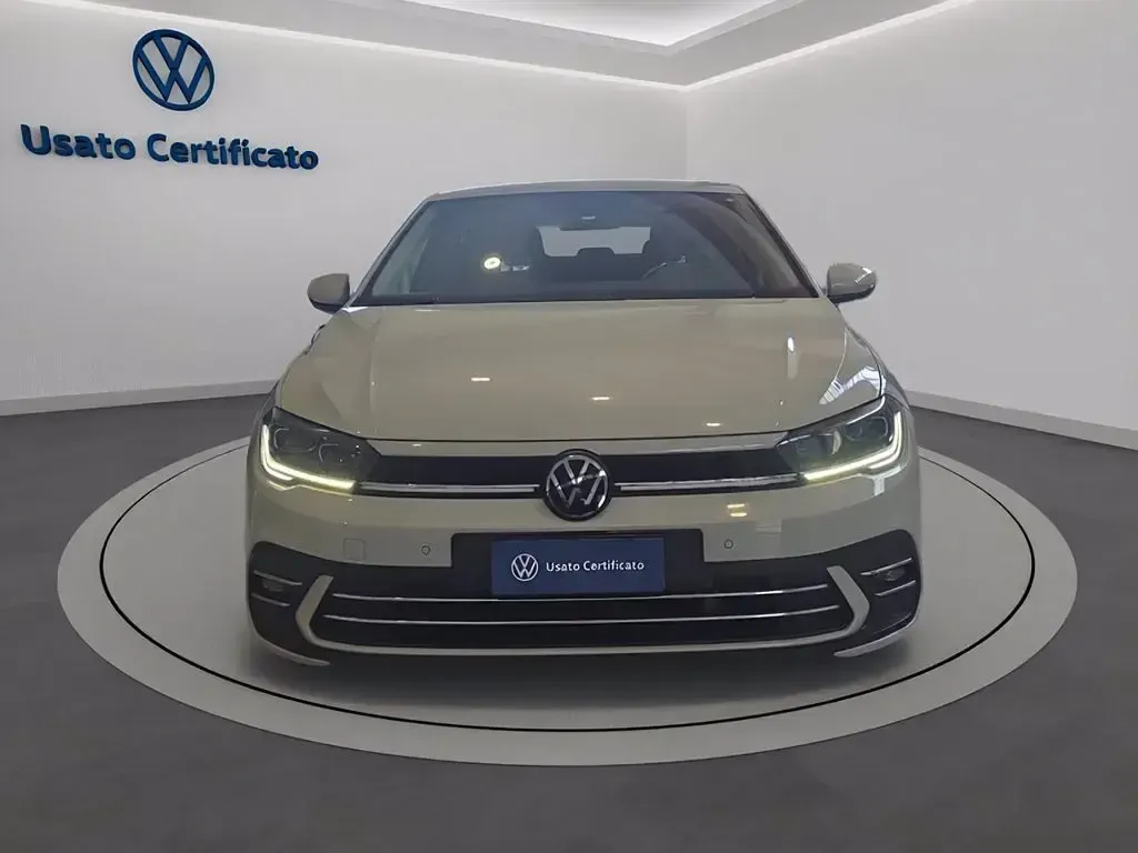 Usata VW Polo Style 90 CV (66 kW) 2023 Ascot grey Utilitaria