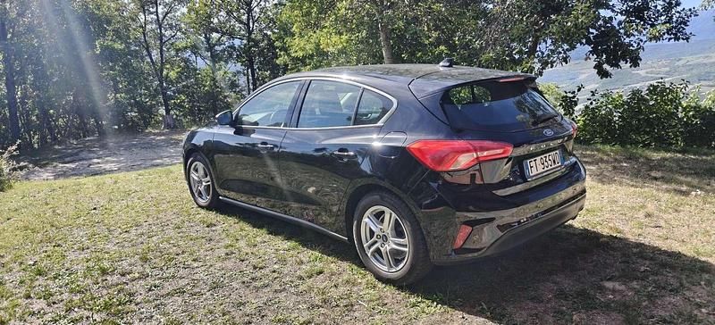 Usata Ford Focus 101 CV (74 kW) 2019 Nero Berlina