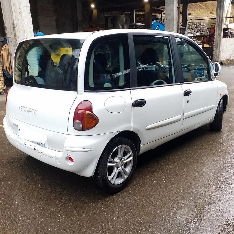 Usata Fiat Multipla 2002 Bianco Monovolume