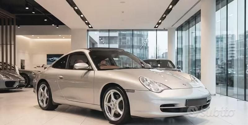 Usata Porsche 996 320 CV (235 kW) 2002 Grigio Coupé