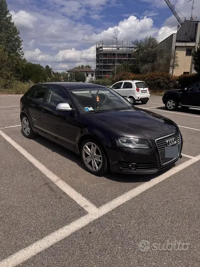 Usata Audi Coupé 105 CV (77 kW) 2008 Grigio Coupé