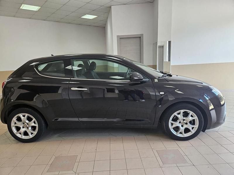 Gebraucht Alfa Romeo MiTo Distinctive 95 PS (69 kW) 2012 Schwarz Kleinwagen