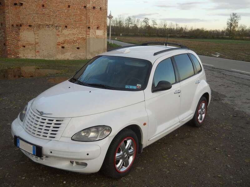 Usato 2004 Chrysler PT Cruiser Benzin 143 CV (10.800 €)