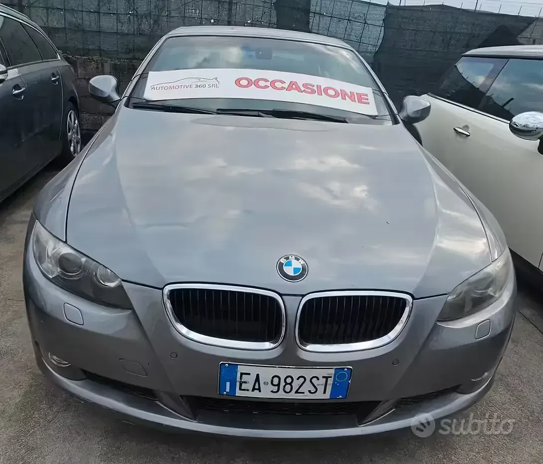 Usata BMW 320 Cabriolet Efficient Dynamics 177 CV (130 kW) 2010 Grigio Cabrio