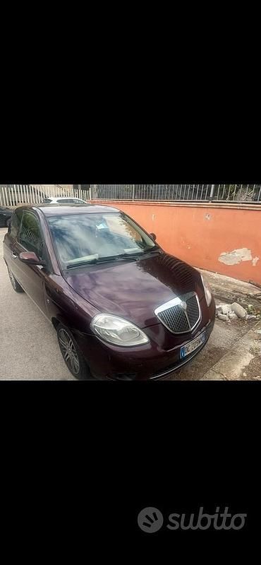 Usata Lancia Ypsilon 95 CV (69 kW) 2007 Utilitaria