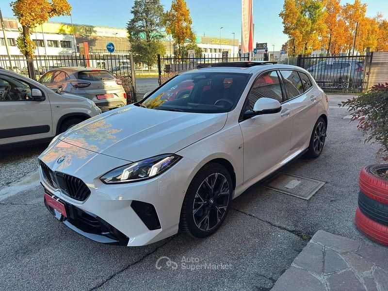 Usata BMW 118 M Sport 150 CV (110 kW) 2025 Bianco Utilitaria