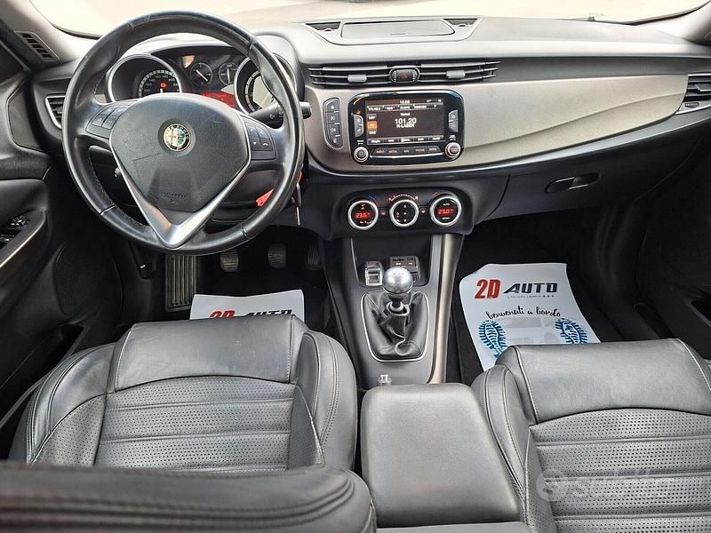Usata Alfa Romeo Giulietta 120 CV (88 kW) 2016 Bianco Utilitaria