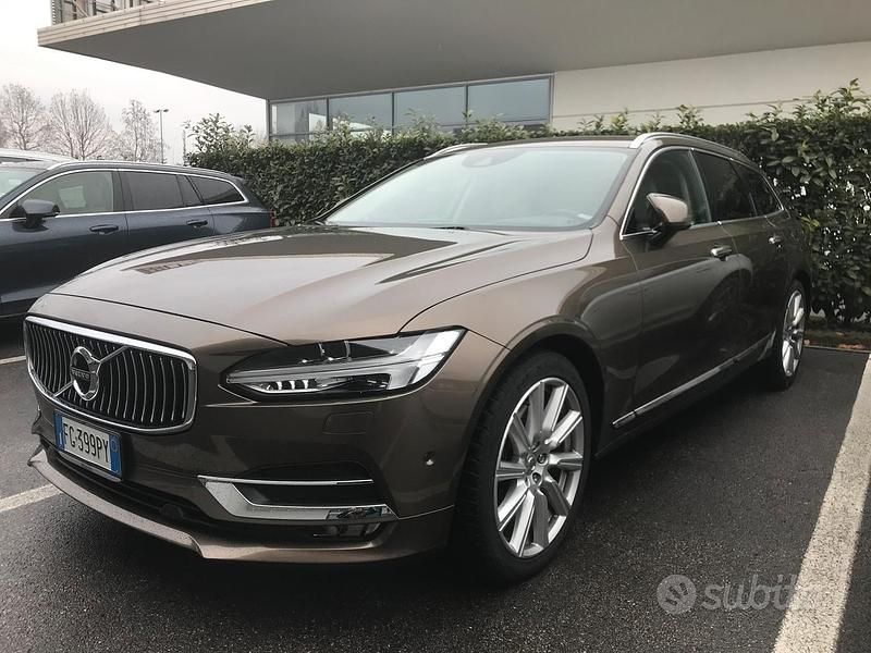 Usata Volvo V90 Inscription 235 CV (172 kW) 2016 Marrone Station wagon