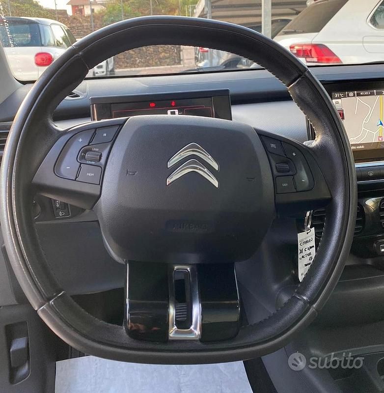 Usata Citroën C4 99 CV (72 kW) 2018 Grigio Berlina