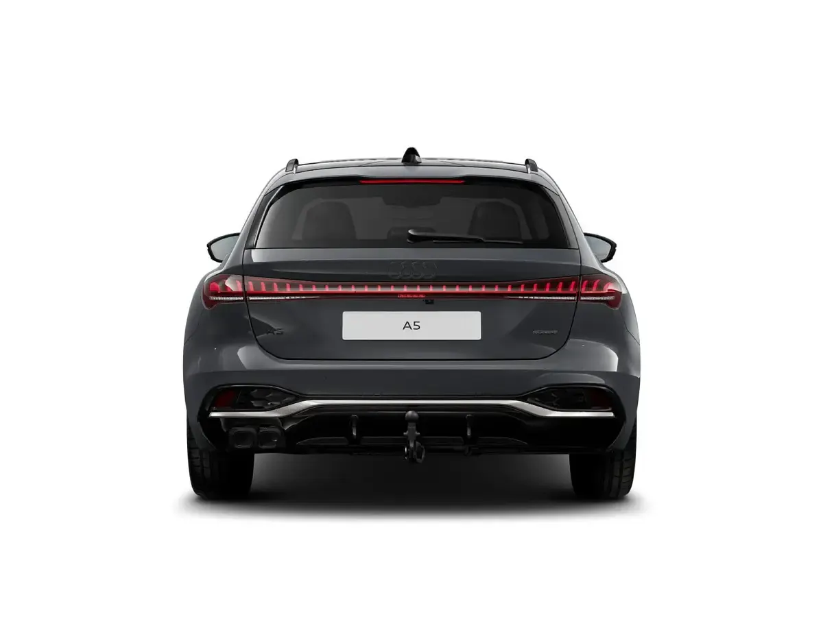 Usata Audi A5 S-Line 204 CV (150 kW) 2025 Grigio magnete Station wagon