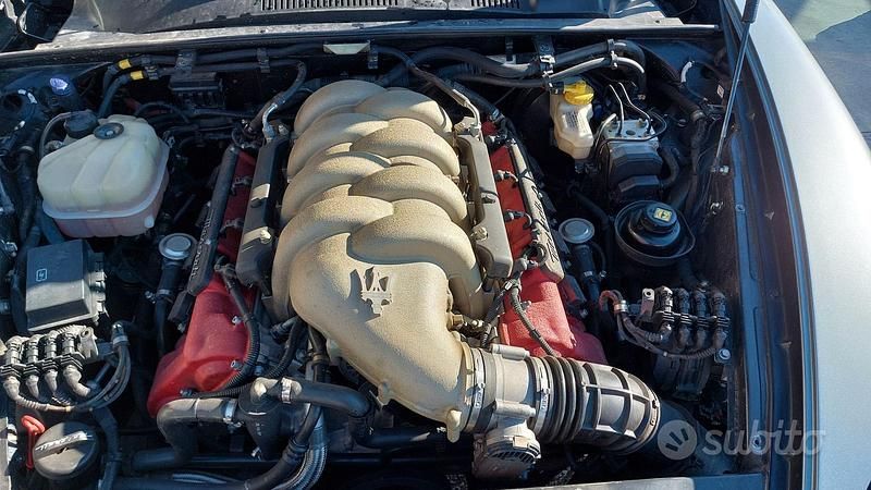 Usata Maserati Spyder 390 CV (286 kW) 2002 Cabrio