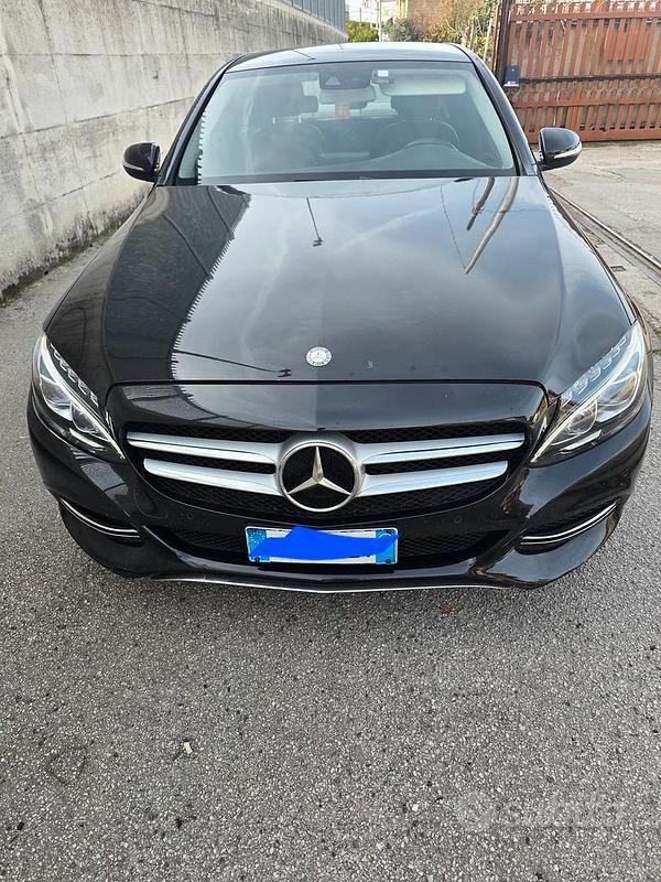 Usata Mercedes C220 2015 Nero