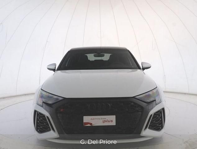 Usata Audi RS3 Sportback Ambiente 400 CV (294 kW) 2024 Bianco ghiaccio metallizzato Utilitaria