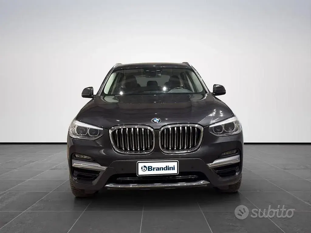 Usata BMW X3 Luxury Line 249 CV (183 kW) 2021 Sophisto grey brilliant effect metall. SUV