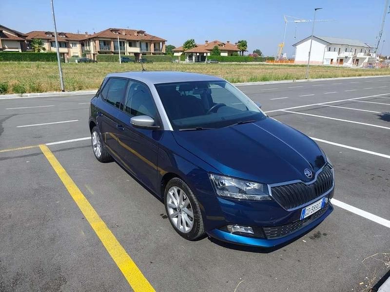 Usata 2021 Skoda Fabia Tre volumi | 10.500 € (Ottimo prezzo) - Immagine 1/4