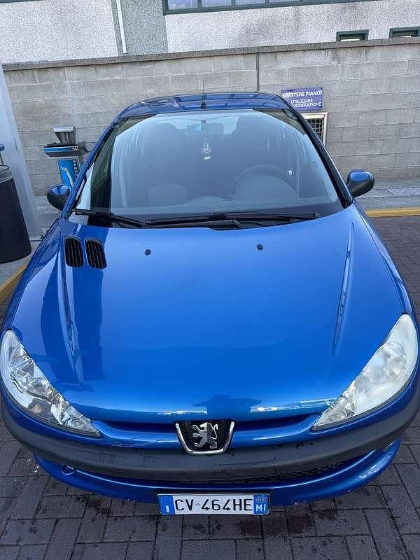 Usata Peugeot 206 60 CV (44 kW) 2005 Blu Berlina