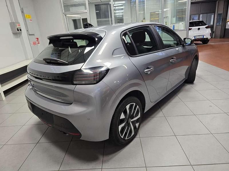 Begagnad Peugeot 208 Active 101 HK (74 kW) 2024 Grå Halvkombi
