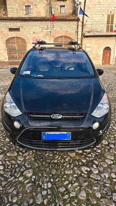Usata Ford S-MAX S 120 CV (88 kW) 2010 Monovolume