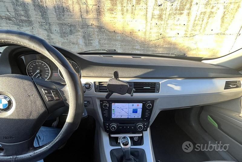 Usata BMW 316 116 CV (85 kW) 2011 Nero Berlina