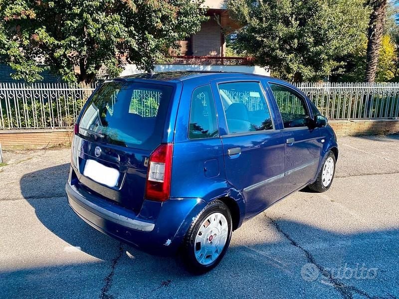 Usata Fiat Idea 2011 Blu Monovolume