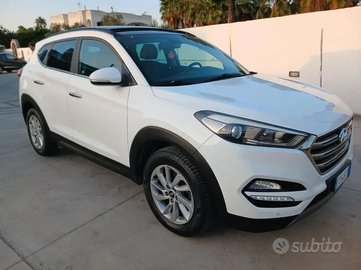 Usata Hyundai Tucson 116 CV (85 kW) 2016 Bianco SUV