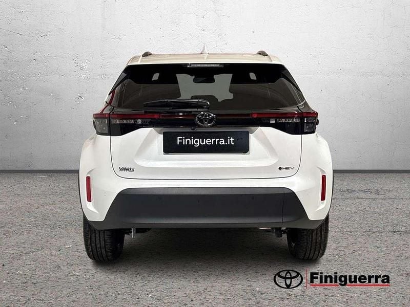 Nuova Toyota Yaris Cross Trend 131 CV (96 kW) 2026 Bianco SUV