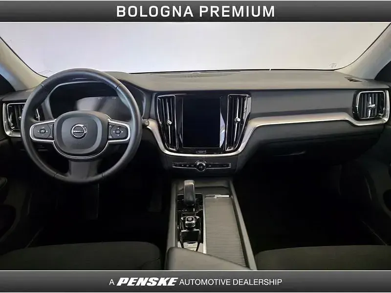 Usata Volvo V60 Business Edition 163 CV (119 kW) 2021 Blu/azzurro Station wagon