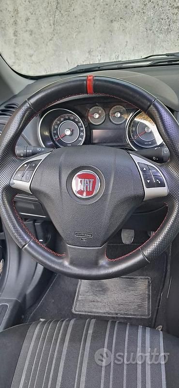 Usata Fiat Punto 75 CV (55 kW) 2011 Grigio Utilitaria