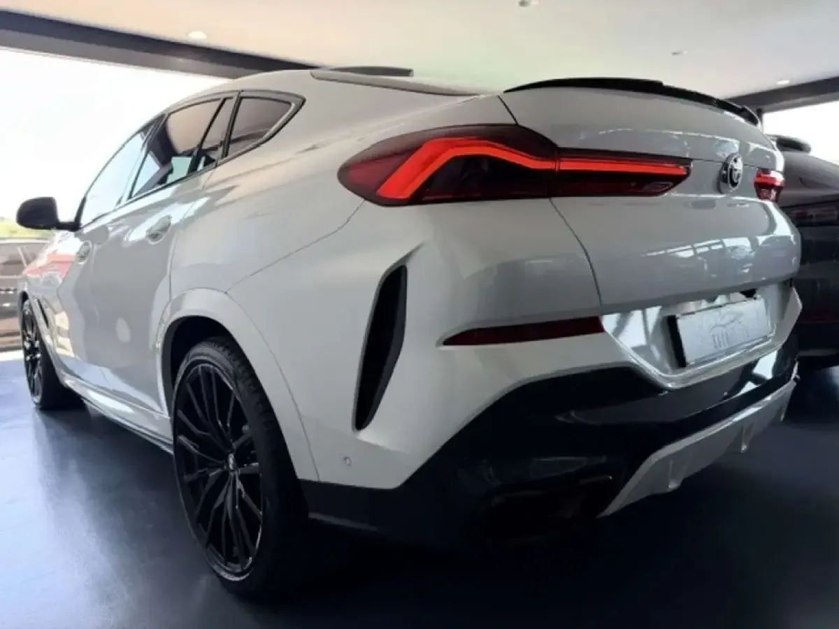 Usata BMW X6 M Sport 340 CV (250 kW) 2021 Bianco SUV