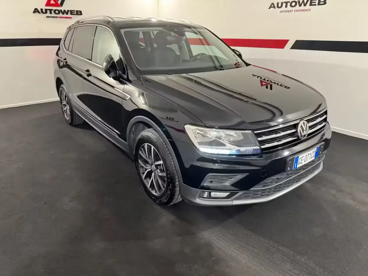 Usata VW Tiguan Allspace Advance 150 CV (110 kW) 2021 Nero SUV