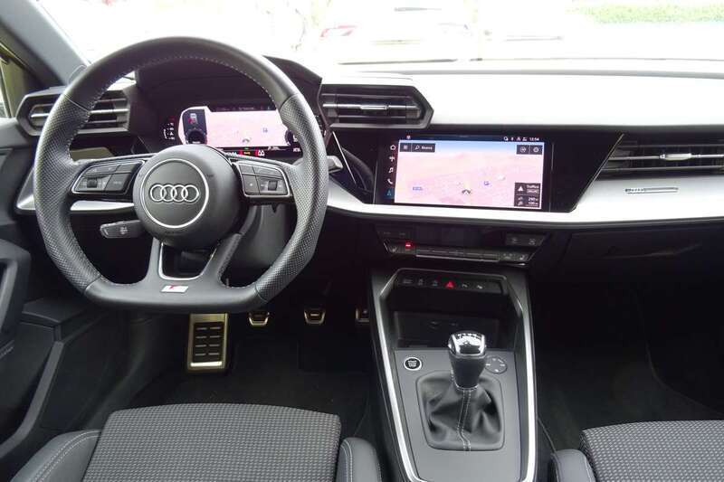 Usato 2023 Audi A3 Sportback 1.5 Benzin 150 CV (33.900 €)