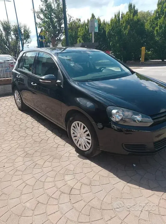 Usata VW Golf VI Highline 122 CV (89 kW) 2011 Nero Utilitaria