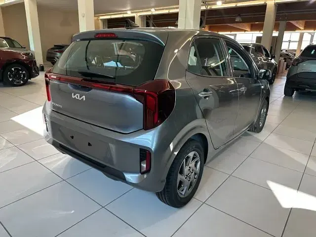 Nuova Kia Picanto Urban 64 CV (47 kW) 2026 Grigio metallizzato Utilitaria