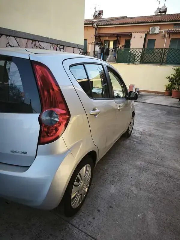 Usata Opel Agila 68 CV (50 kW) 2015 Utilitaria