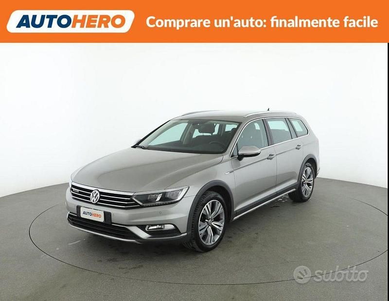 Usata VW Passat 190 CV (139 kW) 2016 Grigio Station wagon