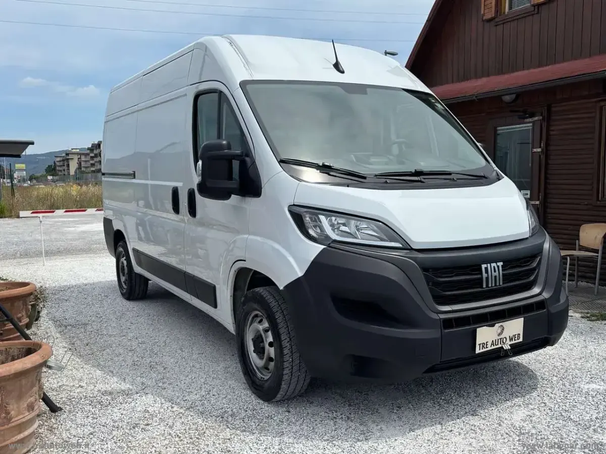 Usata Fiat Ducato 140 CV (102 kW) 2024 Bianco Furgone
