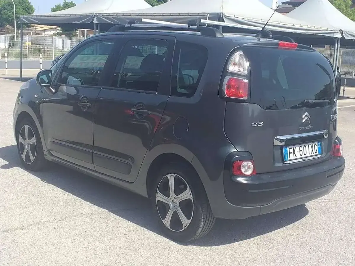 Usata Citroën C3 Picasso Feel 99 CV (72 kW) 2017 Grigio scuro Monovolume