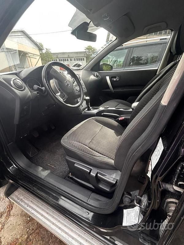 Usata Nissan Qashqai 149 CV (109 kW) 2010 Nero SUV