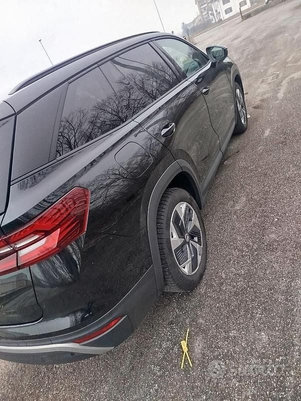 Second-hand Skoda Kodiaq 150 CP (110 kW) 2024 Negru SUV