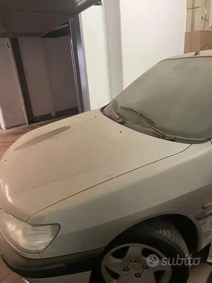Usata Peugeot 306 101 CV (74 kW) 1998 Grigio Berlina