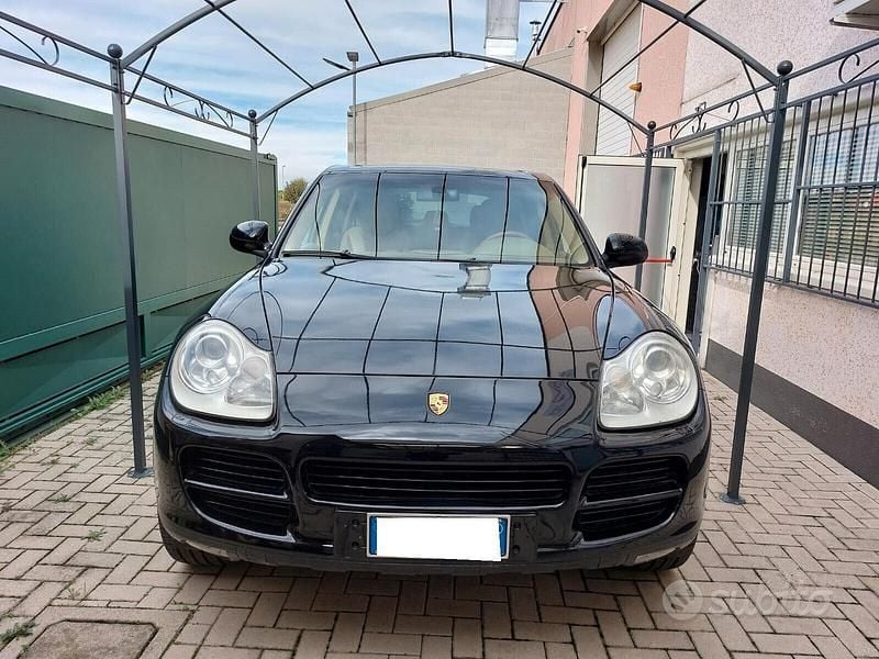 Usata Porsche Cayenne 250 CV (183 kW) 2004 Nero SUV