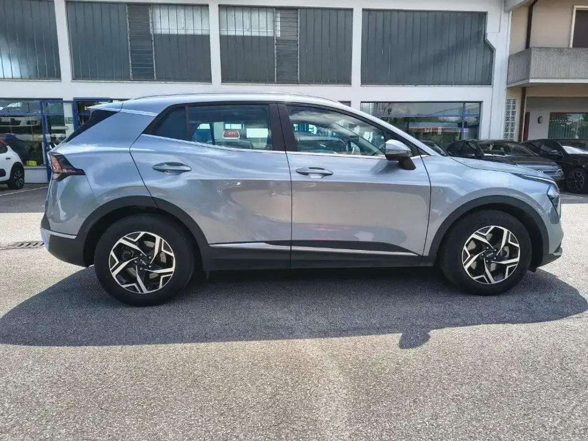 Usata Kia Sportage 136 CV (100 kW) 2024 Grigio SUV
