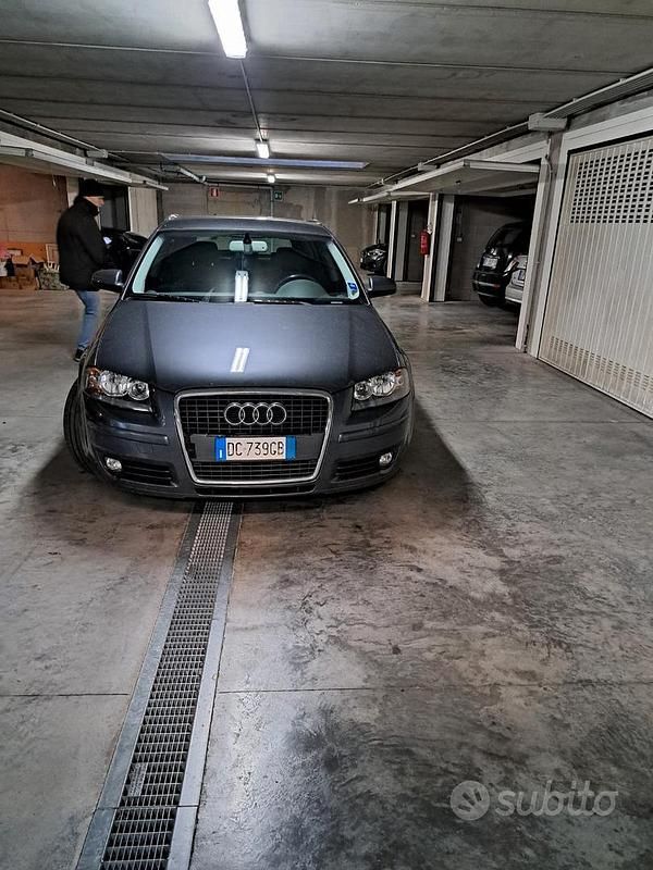 Usata Audi A3 Ambiente 140 CV (102 kW) 2006 Grigio Berlina
