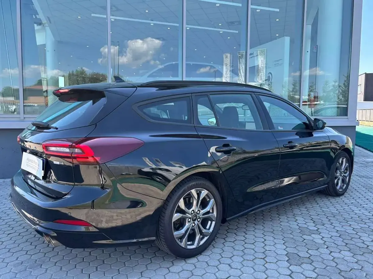 Usata Ford Focus ST-Line 155 CV (114 kW) 2023 Other Station wagon