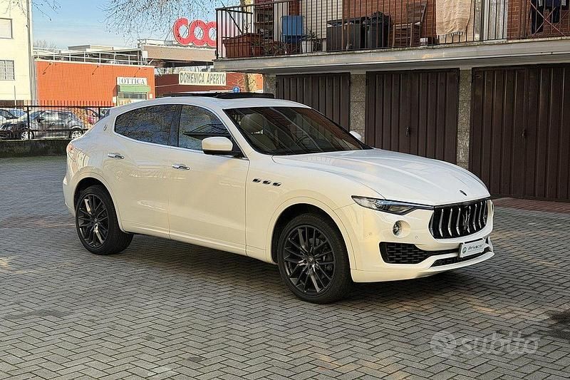Usata Maserati Levante GranLusso 250 CV (183 kW) 2019 Bianco SUV
