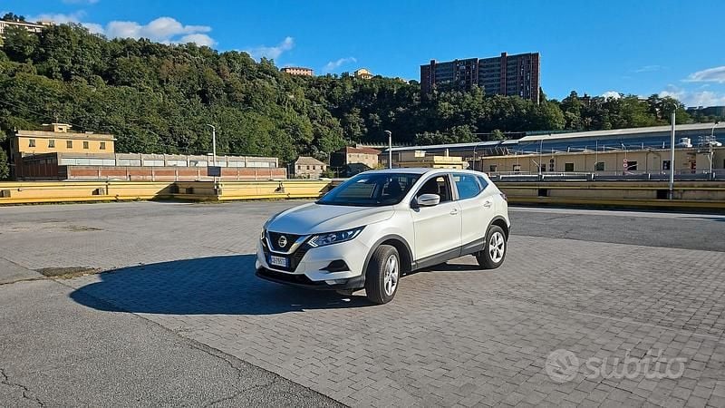Bianco Usata 2021 Nissan Qashqai SUV | 15.970 € (Super prezzo) - Immagine 1/4