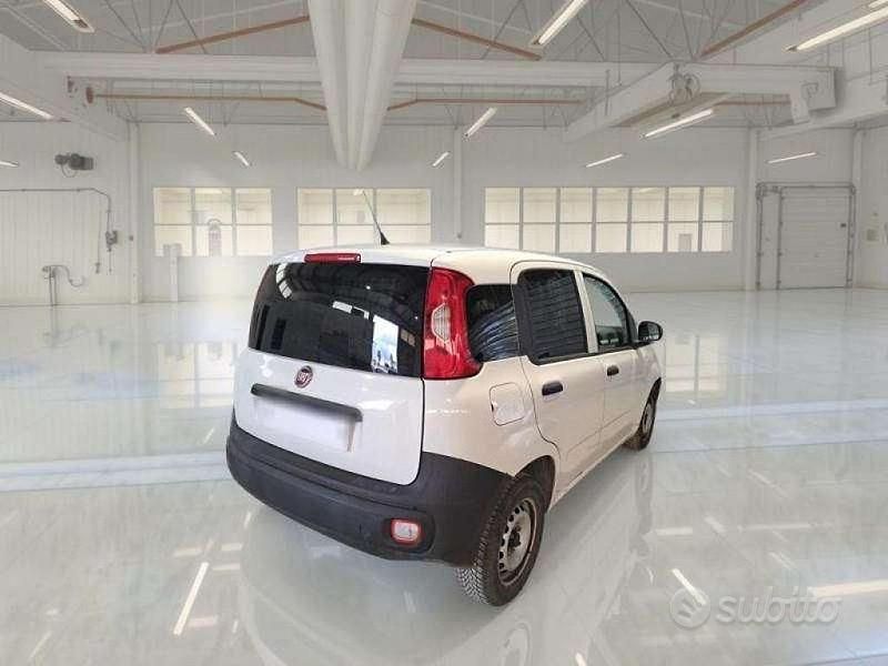 Usata Fiat Panda Pop 69 CV (50 kW) 2019 Bianco Utilitaria